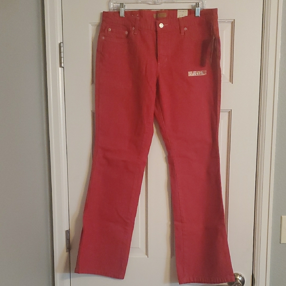 Nwt Tommy Hilfiger women's Red Flare & Wide Leg Jeans